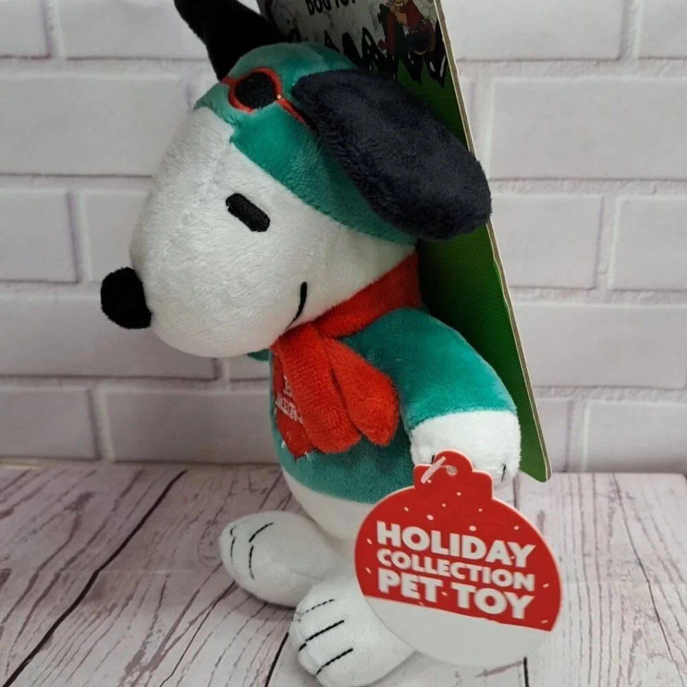 Peanuts Snoopy Christmas Squeaker Dog Plush‎ 9in Toy NWT